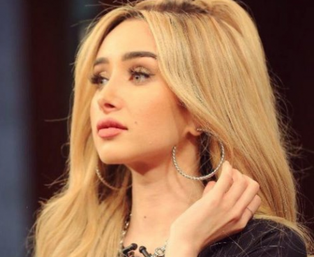 هنا الزاهد تكشف دورها في فيلم بحبك مع تامر حسني